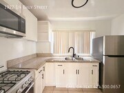 Photo - 1922 1/4 Daly Street-