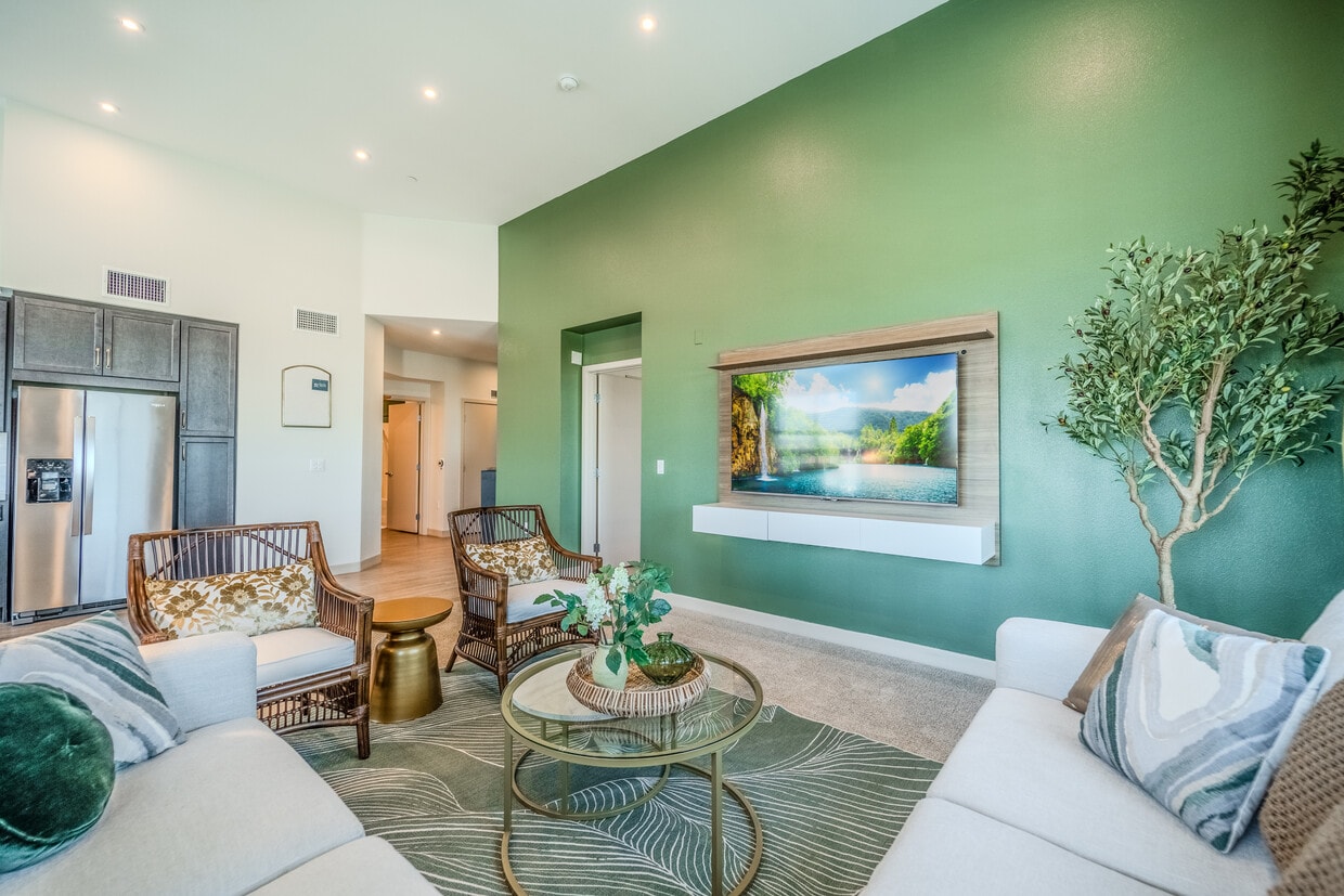 Floor Plan - Furnished Two Bedroom - B2