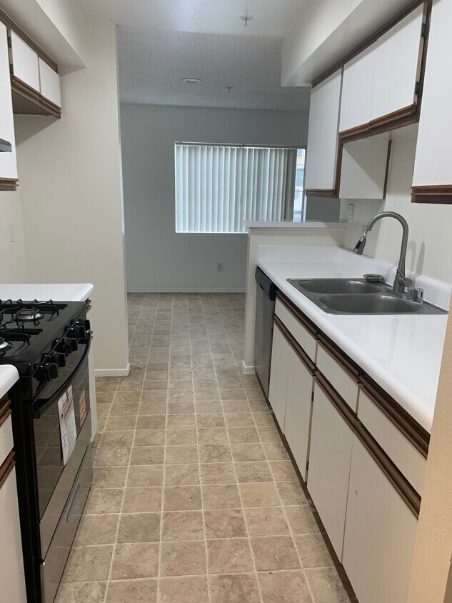 Floor Plan - 1BR/1.0BA