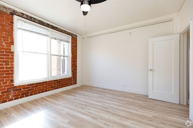 Photo - Spacious Apartment in Koreatown
