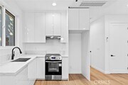 Photo - 6844 Cedros Ave