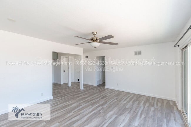 Photo - 5207 Irwin Ave