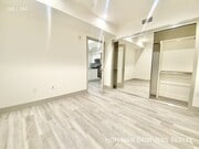 Photo - 4847 Oakwood Ave Unit 216