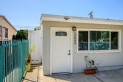Photo - 13840 Community St