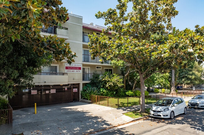 Alternative Photo - La Mirada Plaza Apartments