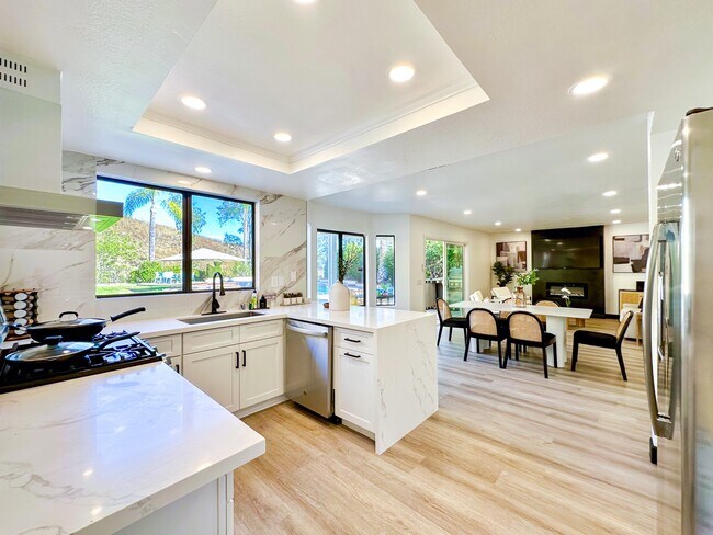 Photo - 800 Coldstream Ct