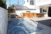 Photo - 333 Holmwood Dr