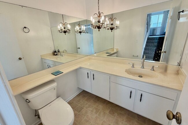 Photo - 5420 Lindley Ave Unit 21