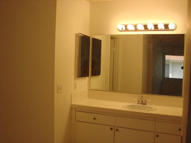 Master Bath - 23653 Park Capri Unit 91