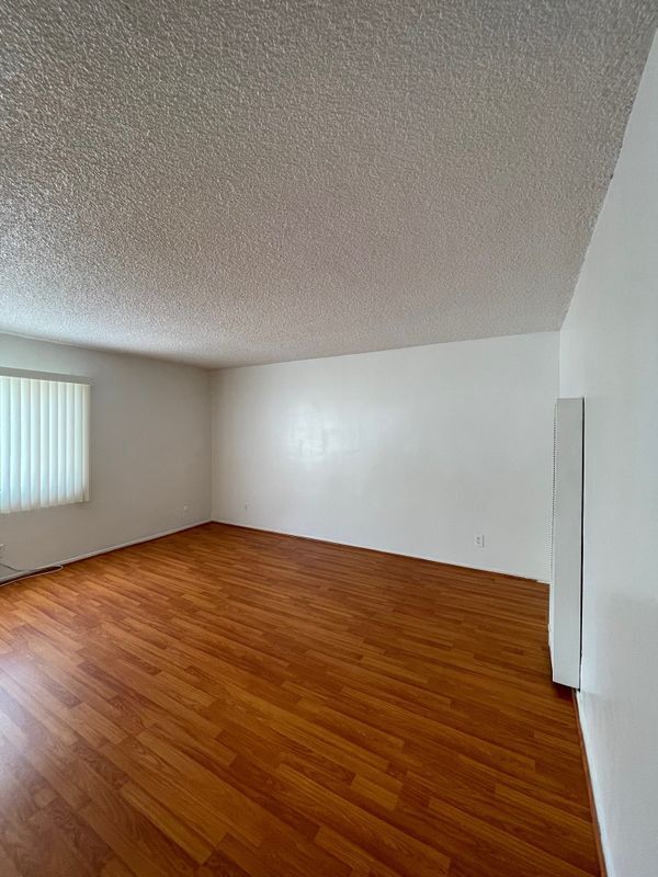 Photo - 1260 Beachwood Dr Unit #22