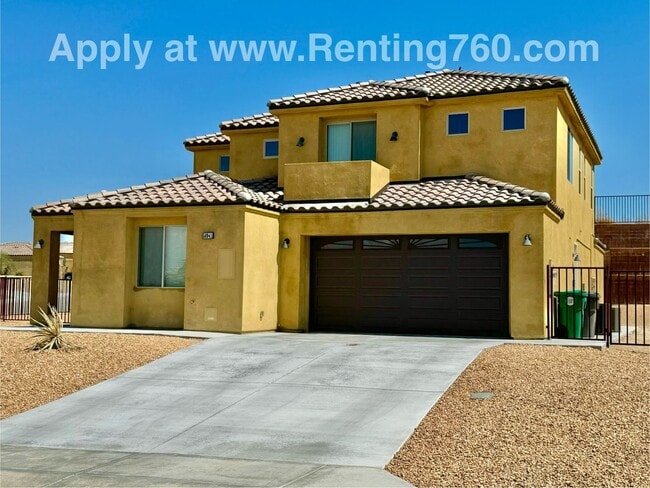 Newer 4 Bedroom 3 Bathroom Home With Solar... - Newer 4 Bedroom 3 Bathroom Home With Solar...