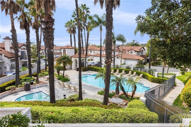 Photo - 75 Vía Lampara