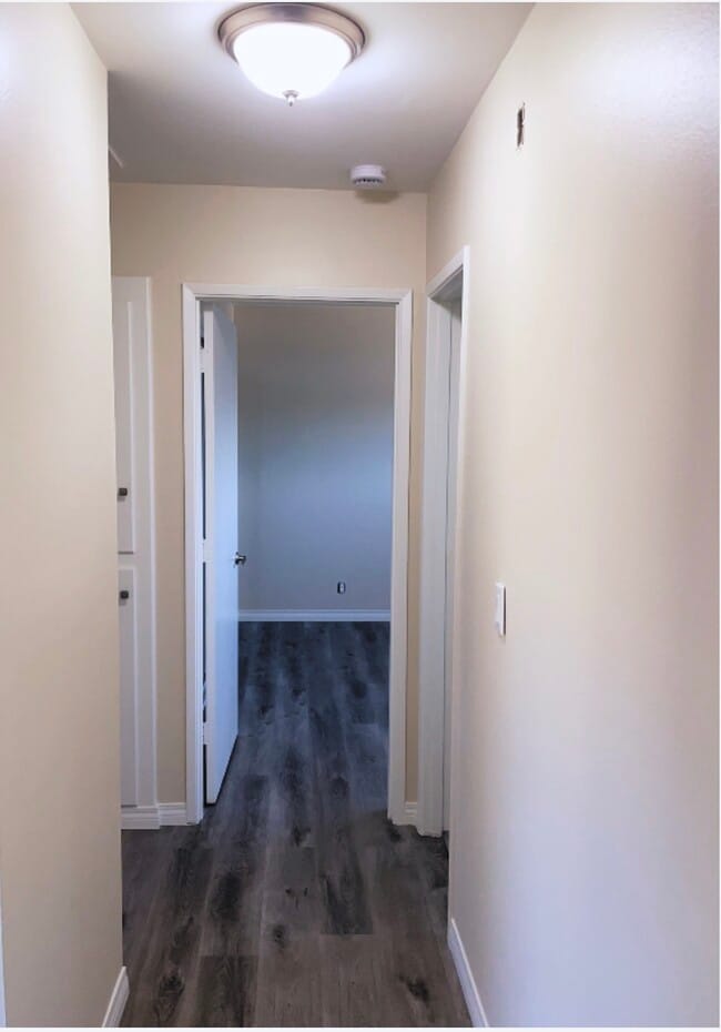 Photo - 842 N Screenland Dr Unit #C