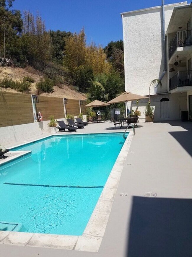 Photo - One Bedroom One bath at fabulous Horn Plaz... Unit 518 - 518
