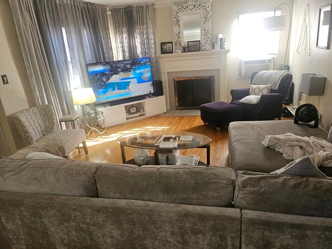 Photo - 1499 Stearns Dr Unit 1499