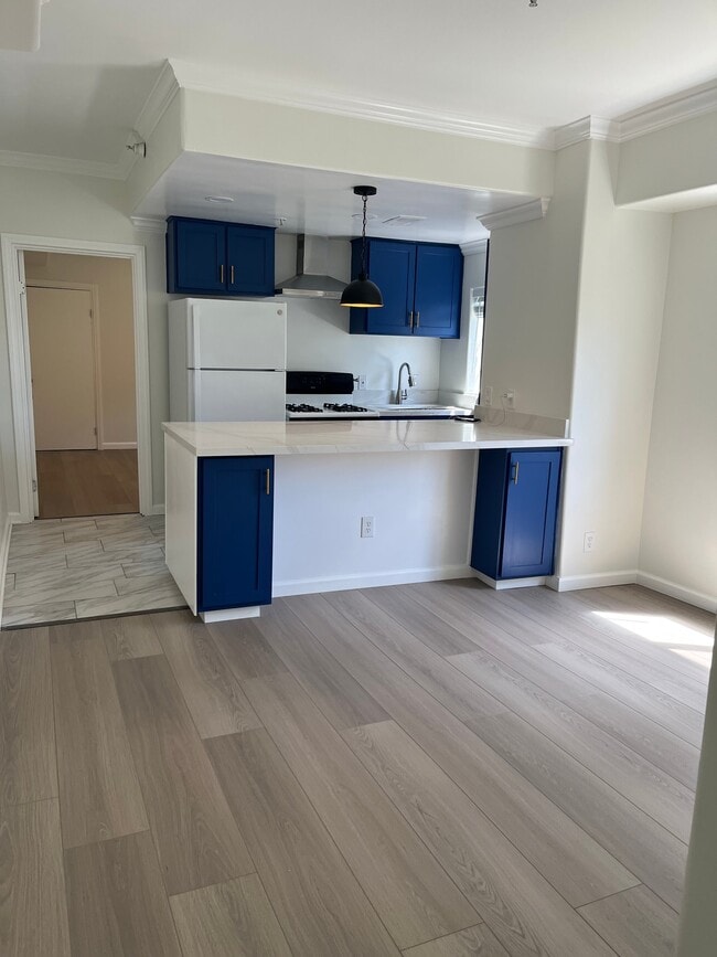 Photo - 1072 Laguna Ave Unit 0002