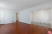Photo - 180 N Clark Dr