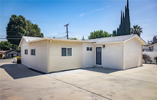 Photo - 25461 Cole St Townhome