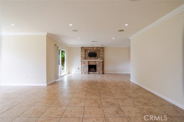 Photo - 6300 La Reina Dr