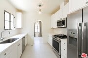 Photo - 1136 S Hayworth Ave