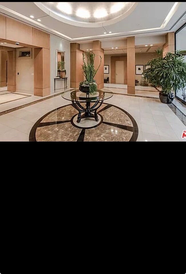 Photo - 10445 Wilshire Blvd Unit 305