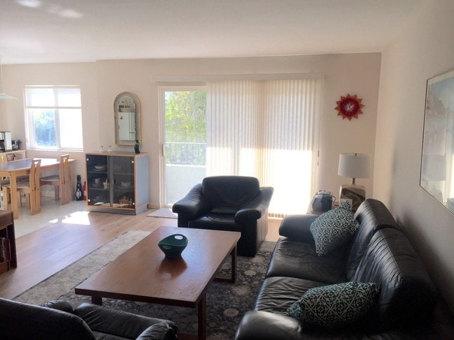 Living room - 2308 Schader Dr Unit 109