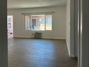 Photo - 14315 Chandler Blvd