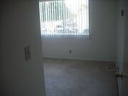 Photo - Popular Victoria Avenue Townhouse