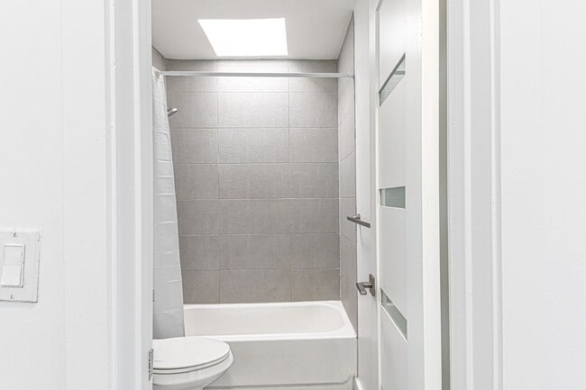 Photo - 5005 August St Unit 26