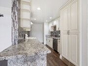 Photo - 1940 Highland Oaks Dr