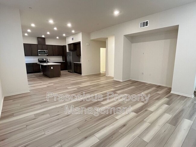 Photo - 1475 Suwerte Ave