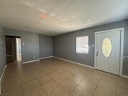 Photo - Charming West Lancaster Duplex