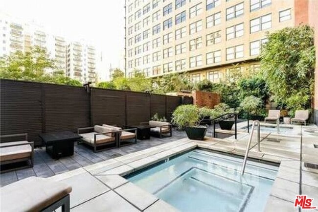 Photo - 460 S Spring St Condo Unit 609