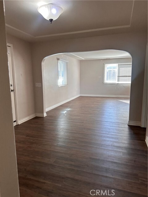 Photo - 10917 Bryant St