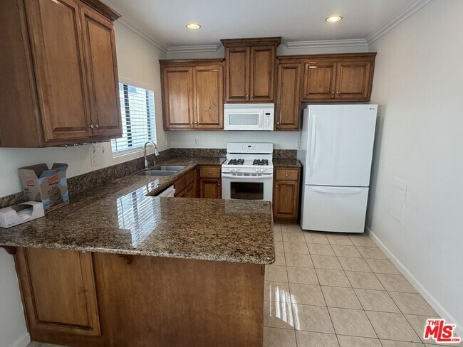 Photo - 1702 Brockton Ave