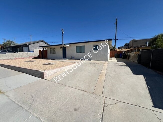 Photo - 222 E Virginia Way
