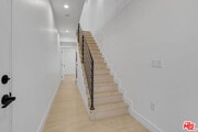 Photo - 438 E 28th St