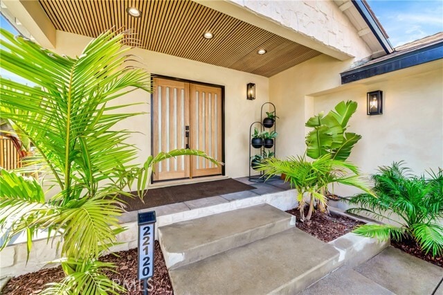 Photo - 22120 Costanso St