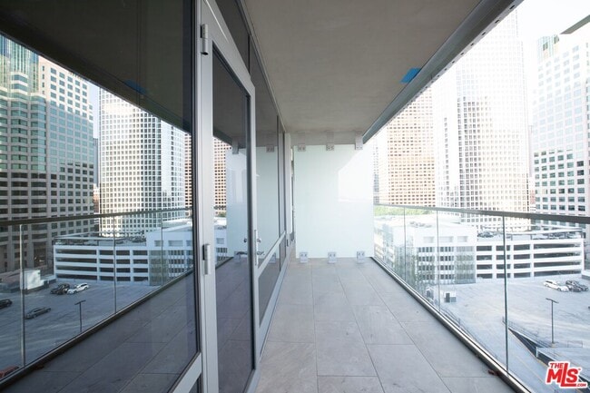 Photo - 877 Francisco St Condo Unit 1819