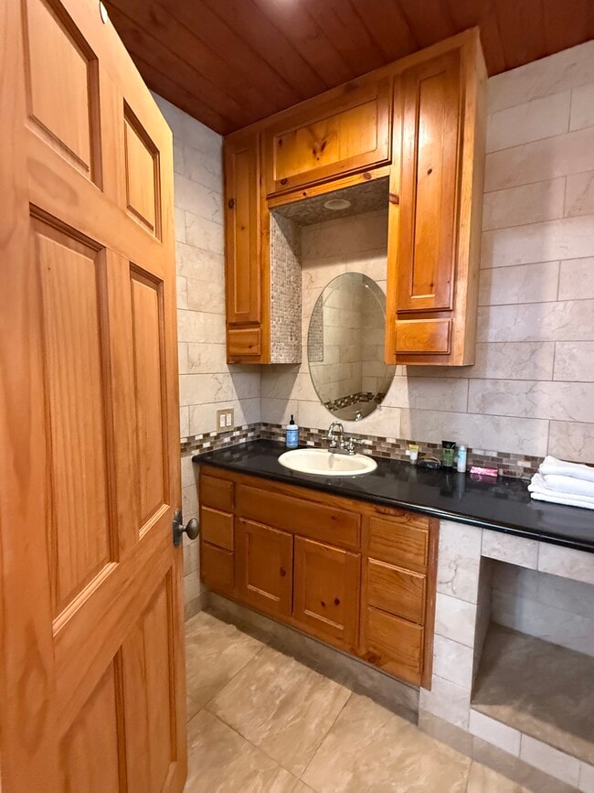 Photo - 22972 Avenue San Luis Unit 22972