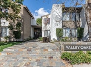 Photo - 15511 Sherman Way Unit 3