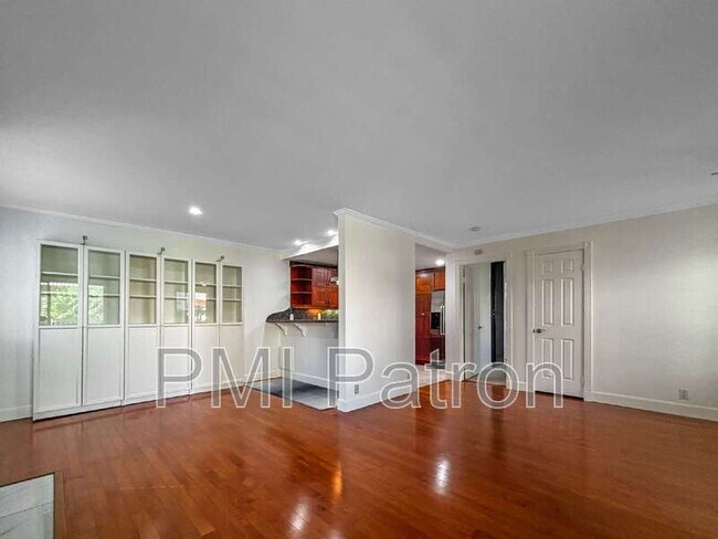 Photo - 7422 Seastar Dr Unit #4