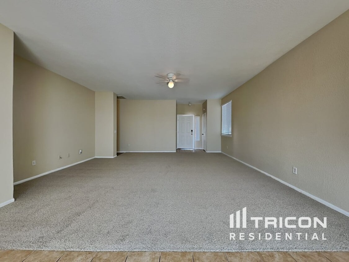 3D Tour - 752 Pino Ave House