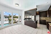 Photo - 100 N Mansfield Ave Condo
