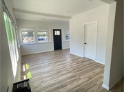 Photo - 124 E.7th Street