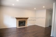 Photo - 584 Doyle Ln