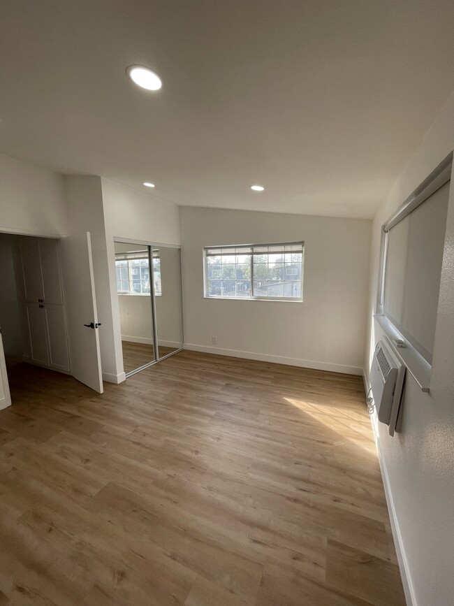 Photo - 200 S McCoy Rd Townhome