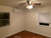 Photo - 8535 Dorothy St