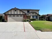 Photo - 3218 Tannencrest Dr House