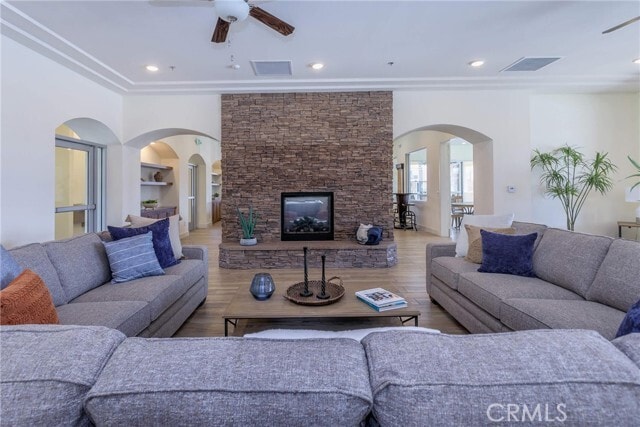 Photo - 16854 Muscatel St